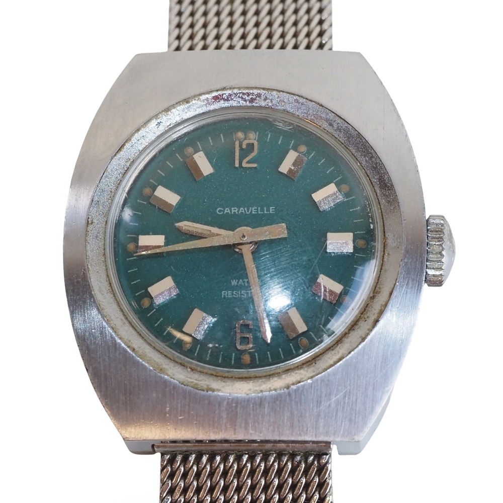 Vintage 1970s Caravelle Mechanical Watch Green Dial Mesh Band Runs
